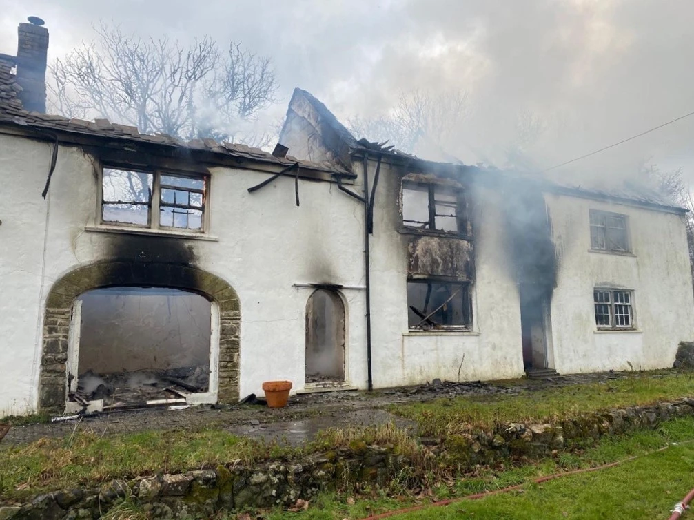 Clunderwen Property Fire 01