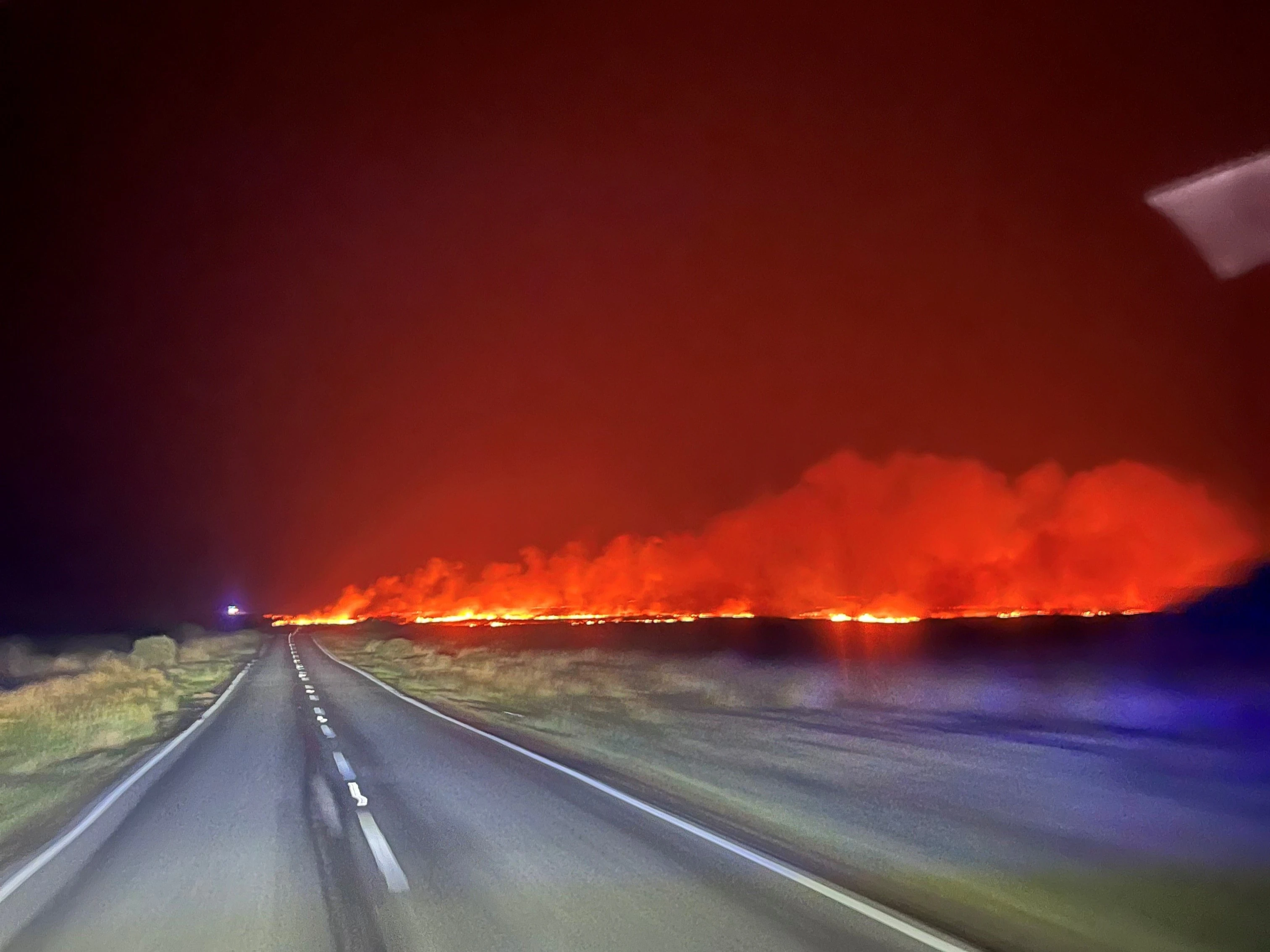 Cefn Bryn Grass Fire 01