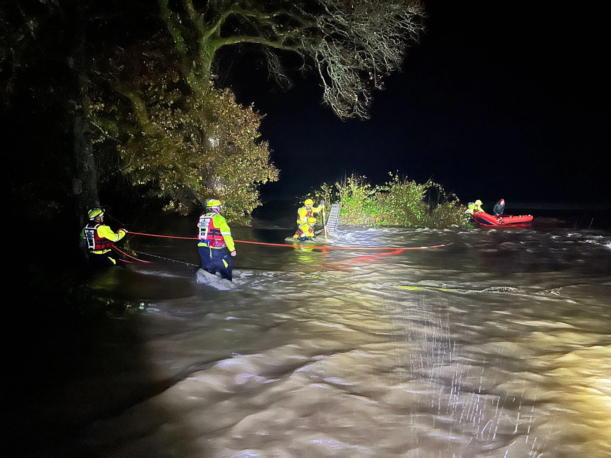 Henllan Flooding Rescue 03