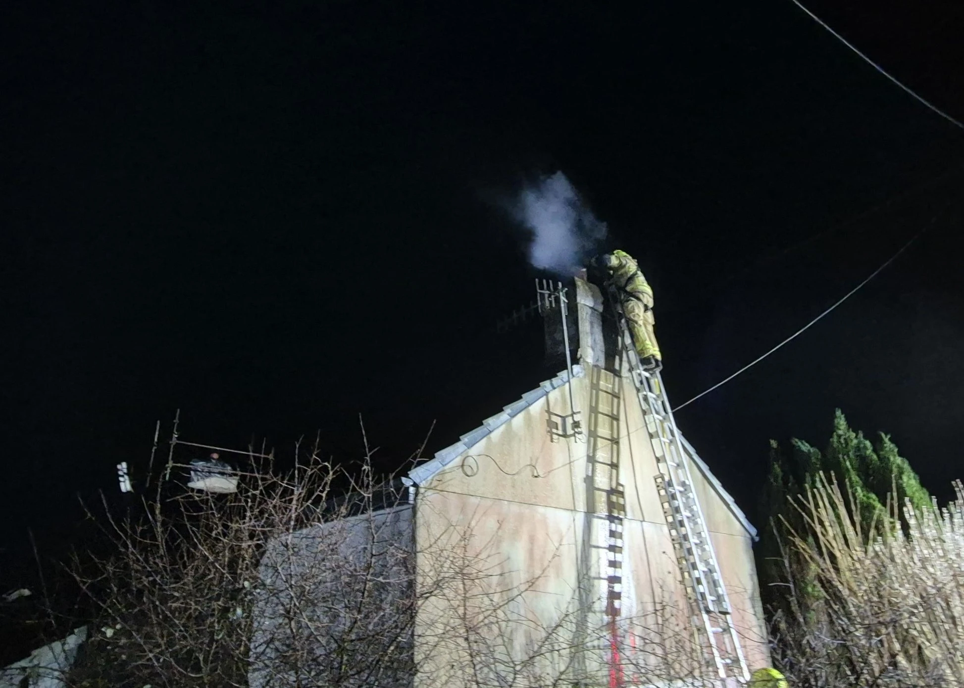 Trimsaran Road Chimney Fire 02